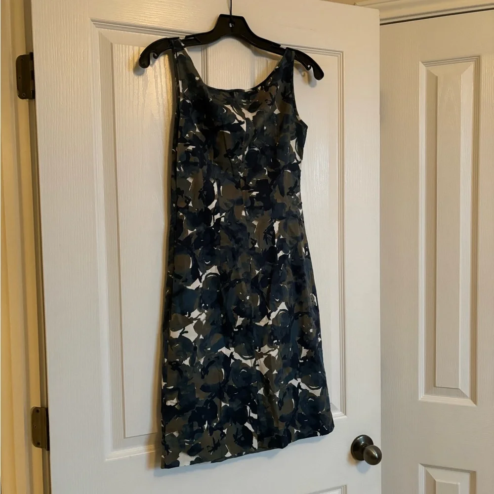 PIAZZA SEMPIONE Sleeveless Navy and Green Floral Leaves Print Dress - Picture 10 of 14